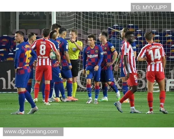 重庆足球队与广州足球队赛后复盘速度对决的深度分析与反思 重庆足球队与广州足球队赛后复盘速度对决的深度分析与反思