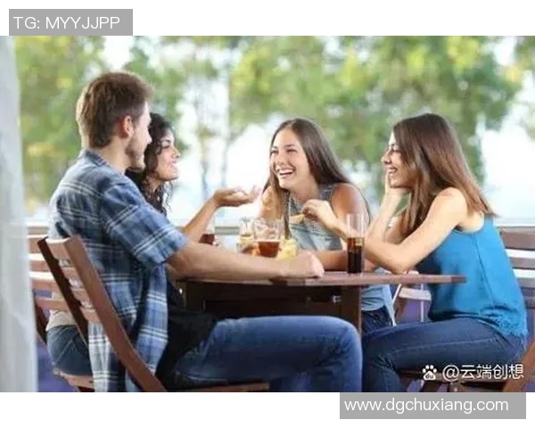 足球明星化身普通人街头游玩却被热情球迷一眼识破的趣事