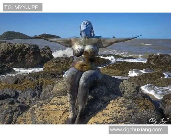 人体彩绘艺术与足球明星的完美结合展现运动之美与创意之魂